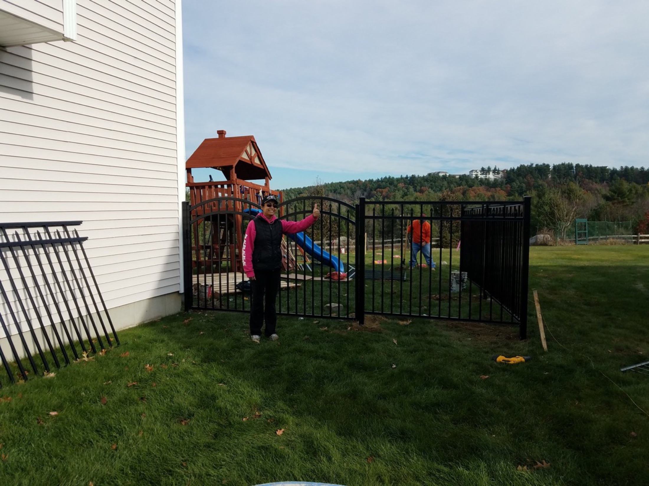 Aluminum fence customer project photo 20