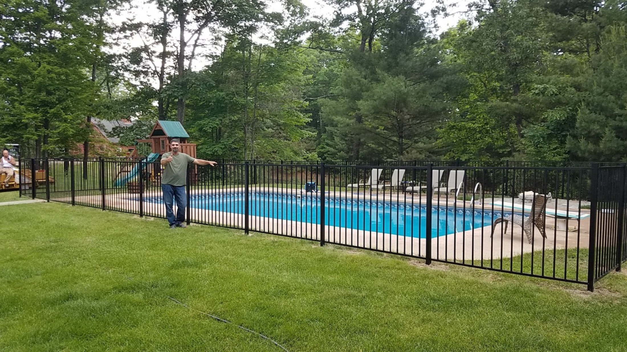 Aluminum fence customer project photo 38